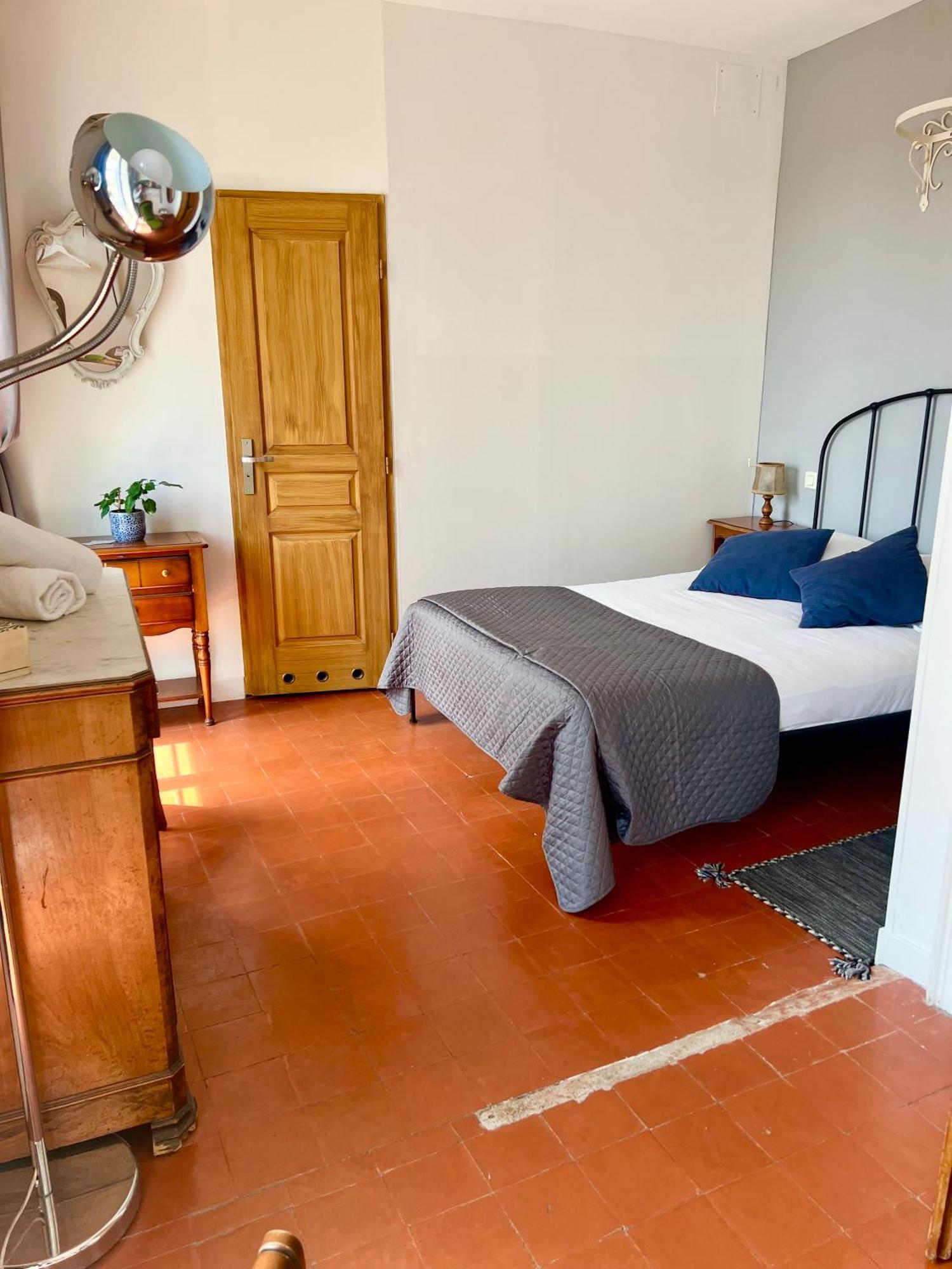 Entre Midi - Maison D'Hotes - B&B Capestang Exterior foto